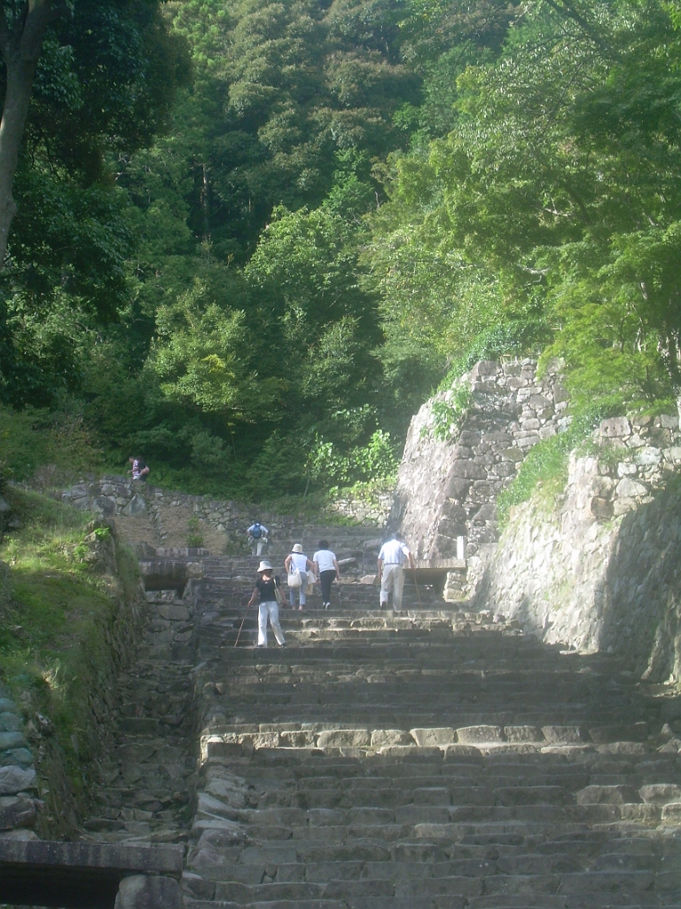 dscn0723.jpg - There were a lot of stairs.