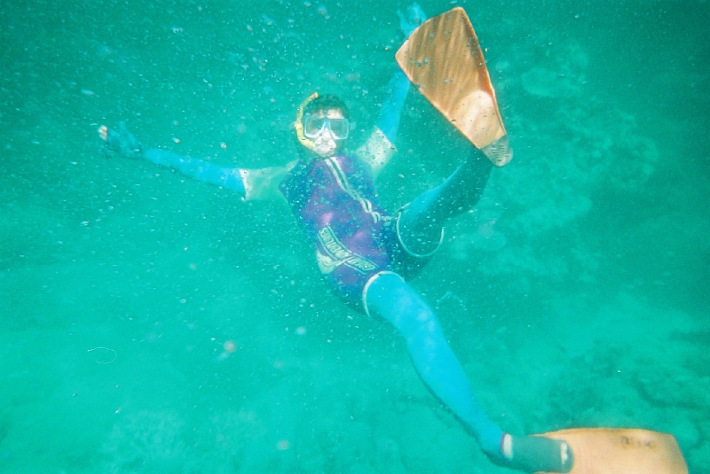 p1010214-fh000001.jpg - I'm snorkeling!  Myra took this to use up the last picture on my underwater camera and it turned out to be one of my favorite pictures.