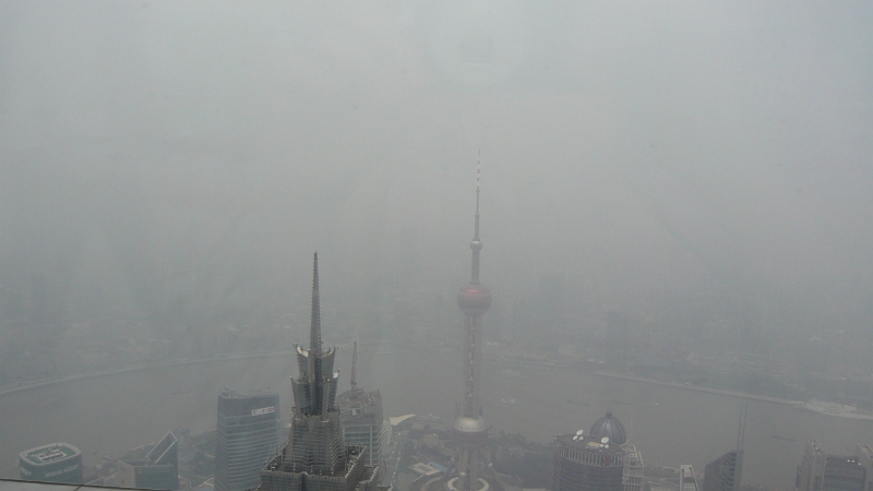 P1030308.JPG - And here's the view!  Sadly, the smog is pretty much perpetual.  This is the highest observation deck in the world as of this writing (higher than Burj Khalifa in Dubai, even) so I hope the air quality will improve while it still has that status, though it seems like that will take a while.
