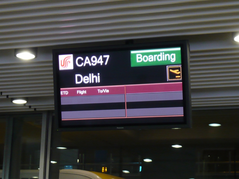 p1020098.jpg - On to Delhi!